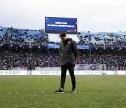 '강등' 수원-'무관' 전북, 영원한 것은 없다, 핵심은 '축구'