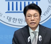 과거 與 실세 불출마, 총선 승리 불렀다