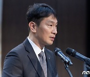 "임기만료 석달전 CEO선임 시작해라" 이복현式, 모범답안 나왔다