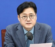 홍익표 "여당, 예산안 협의… 회피 급급"