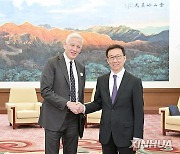 CHINA-BEIJING-HAN ZHENG-RIO TINTO-CHAIRMAN-MEETING (CN)