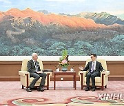 CHINA-BEIJING-HAN ZHENG-RIO TINTO-CHAIRMAN-MEETING (CN)