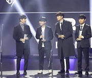 [포토] 2023 kt 롤스터, 'LCK 서머 스플릿 퍼스트 팀'