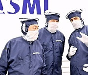 한-네덜란드 정상 "반도체 동맹"…ASML '클린룸' 참관도