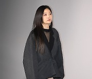 박소담 ‘높은 계단과 만난 아찔한 하의실종’