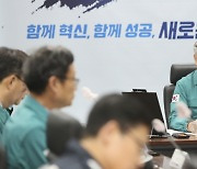 전북지역 AI확산 '비상'…김관영 도지사 "강도높은 방역" 도민담화