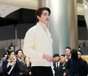 이종석 '잠실 시선 싹쓸이'