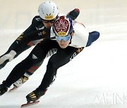 '사고는 없다' 황대헌-이정민-서이라, KB금융 ISU 쇼트트랙 월드컵 남자 500m 전원 준준결승 진출