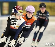 김길리‧박지원, 쇼트트랙 1500m 예선 통과…한국, 4차 월드컵 첫날 순항