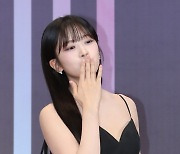 안유진, 키스