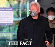 "위안부는 자발적 매춘" 류석춘에 징역 1년6개월 구형