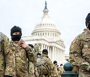 바이든 취임식 D-7… FBI, 美전역에 무장 시위 경고