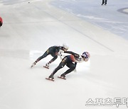 쇼트트랙 이정민-서이라-황대헌, 남자부 500m 예비예선 통과