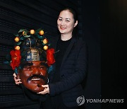 '처용무' 재해석하는 안무가 홍연지