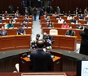 민주 "국민의힘, 윤석열 아바타에 당 넘기나…실패로 끝날 것"