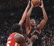 Hawks Raptors Basketball