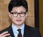 '한동훈 비대위' 급부상에 내부 반발...이재명, 통합 행보 고심