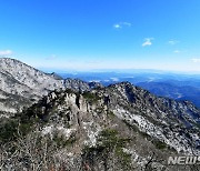 눈쌓인 가야산국립공원 '만물상'