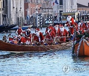 ITALY VENICE REGATTA