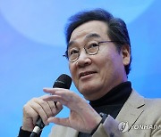 '신당 추진' 이낙연 "민주당 획기적 변화없으면 멈추지 않을것"