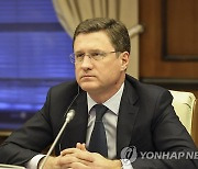 러 "12월 석유 감산량 늘릴 것…곡물협정 재개 관심없어"