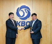 KBO, 포카리스웨트와 2027년까지 공식음료 스폰서십 연장 계약