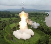 북한, ‘美사정권’ 고체연료 ICBM 발사 도발..북핵 위기 최고조