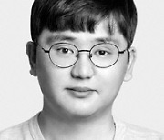 [세상읽기] 외국인 유학생은 돈이 된다?