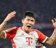 '김민재 분데스리가 데뷔골' 바이에른 뮌헨, 슈투트가르트 3-0 완파