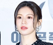 고윤정, '슬의' 스태프들에 롱패딩 1백여 벌 선물...유재석·수지 잇는 '미담'    [Oh!쎈 이슈]