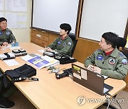 이영수 공군참모총장, KF-16 탑승해 영공방위태세 공중 점검