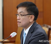 최상목 "자본시장 대외신뢰 위해 공매도 금지 필요했다"