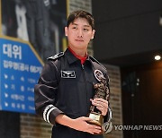 2023년 올해의 탑건으로 선정된 김우영 대위