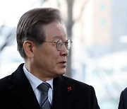 김부겸, 이재명 만나 `소통` 강조…고립된 이낙연은 "실망스럽다"