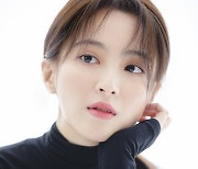 정혜성, 빅픽처이앤티 전속계약…김지훈 한솥밥