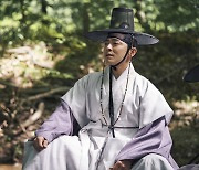 '급 신분상승' 조정석 "신세경과 호흡? 두말하면 잔소리"('세작')