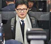 한동훈 '몰카 공작' 발언에..."김건희 명품백 받은 건 팩트 아닌가" [Y녹취록]