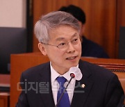 민형배 민주당 의원, "국민의힘은 불임정당" 페이스북 올렸다가 삭제