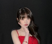 아이브 장원영, 비주얼+비율 모두 사로잡은 ‘요정 강림’