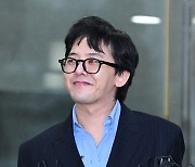 갤럭시코퍼레이션, 지드래곤 활동 계획 기자회견 예고