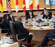 G7 외교장관, 北 ICBM 발사에 "가장 강력히 규탄"