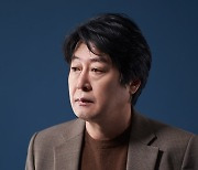 '노량' 김윤석, 이순신 장군 변신 "최민식·박해일과 동병상련 마음" [엑's 인터뷰]