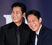 '7연상' 와이더플래닛, 장중 상한가 근접…이정재·정우성 '잭팟'