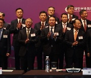 Korean, Chinese biz leaders meet to bolster cooperation