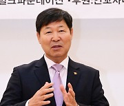 [MD포토] 이만수 이사장 '뛰어난 기량의 후배들 보면 뿌듯합니다'