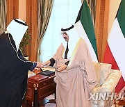 KUWAIT-KUWAIT CITY-NEW EMIR-CABINET-RESIGNATION