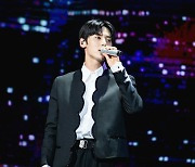 황민현 "황도로부터 힘 얻었다"…성공적 첫 솔로 亞 투어