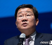 전해철 "이낙연, 배려 없는 당에 상당한 서운함…위중하게 봐야"