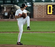 MLB 피치클락 더 단축한다, 有주자 20초→18초 "투수가 준비만 되면 바로 시작"