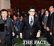 '與 구원투수'로 나선 한동훈…당면 과제는 당정관계·외연확장